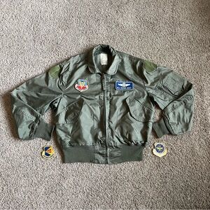 U.S. Military Pilot CWU-36/P Flyers Jacket Summer Flyer's Large USAF Green L